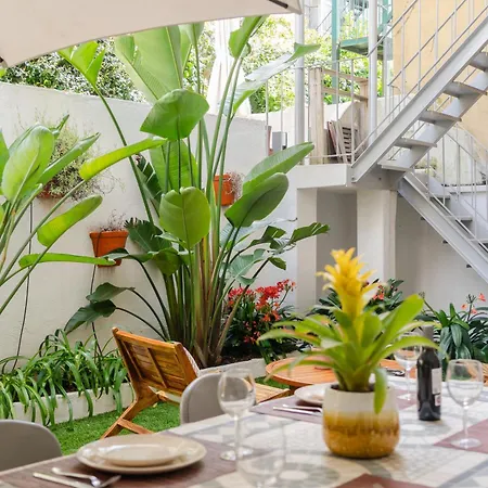 Apartment Garden Retreat Lisbon