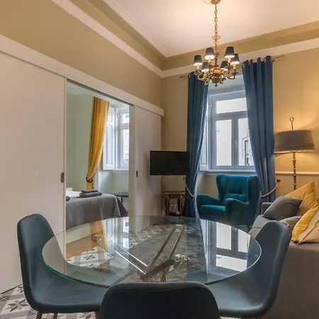 Garden Retreat Apartment